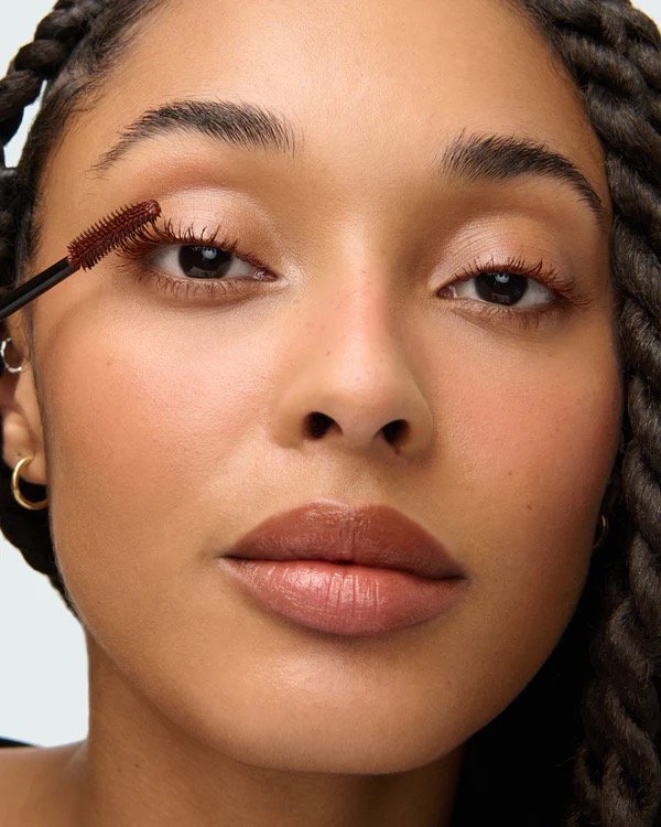 Lisa Elridge Burnt Umber KITTEN LASH MASCARA - Imagem 3