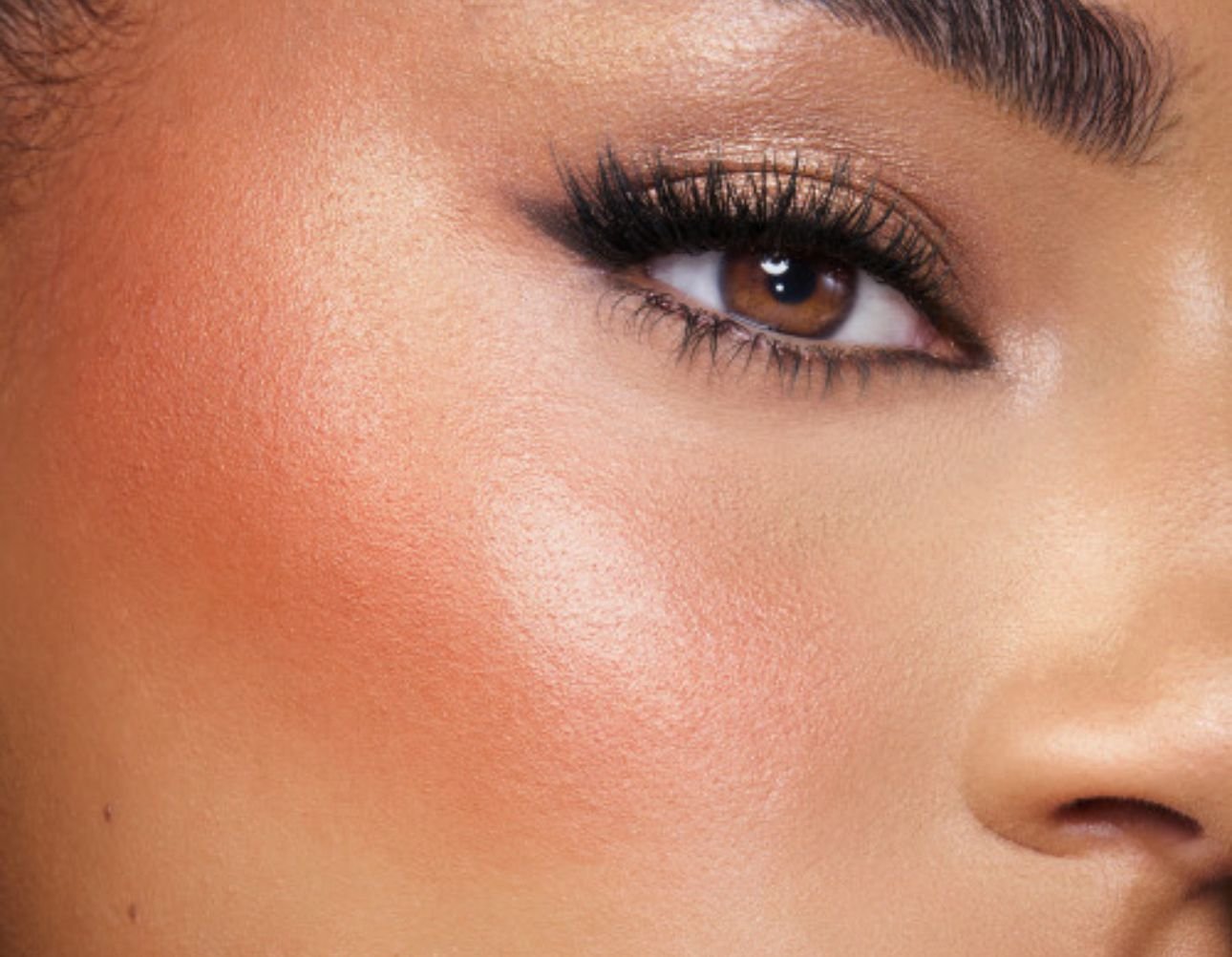 Charlotte Tilbury Hollywood Blush & Glow Glide Palette Tan to Deep - Imagem 7