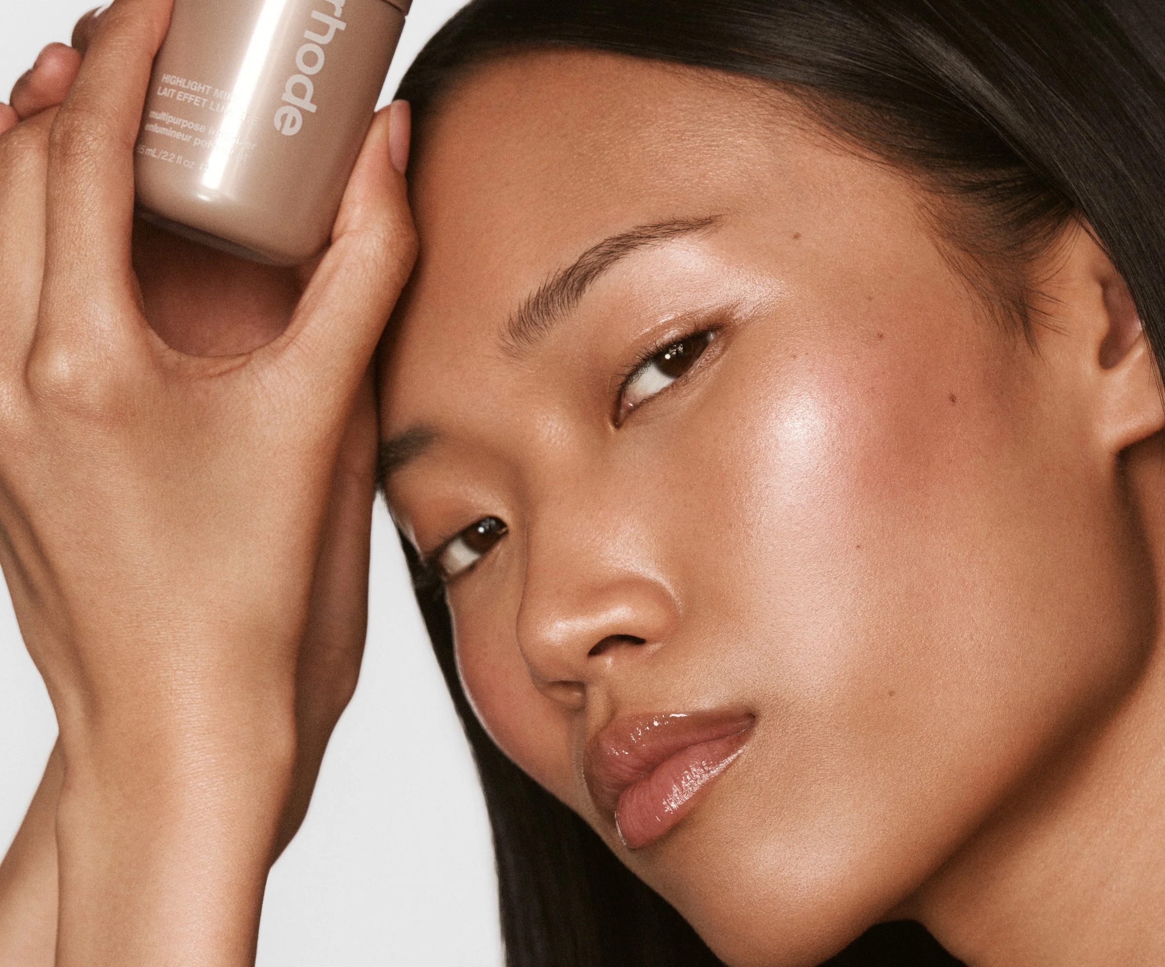 Rhode Highlight Milk Multipurpose Luminizer - Imagem 4