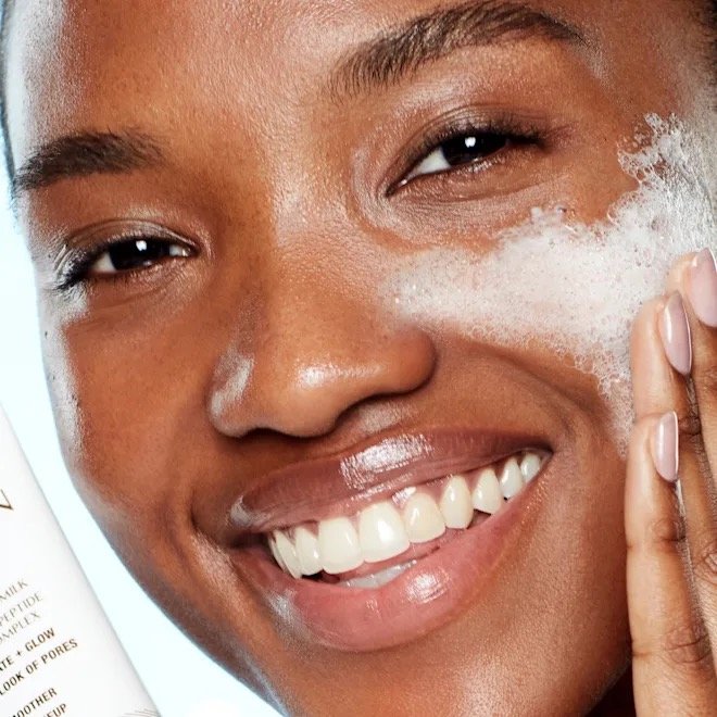 Charlotte Tilbury Magic Hydration Revival Routine - Imagem 2